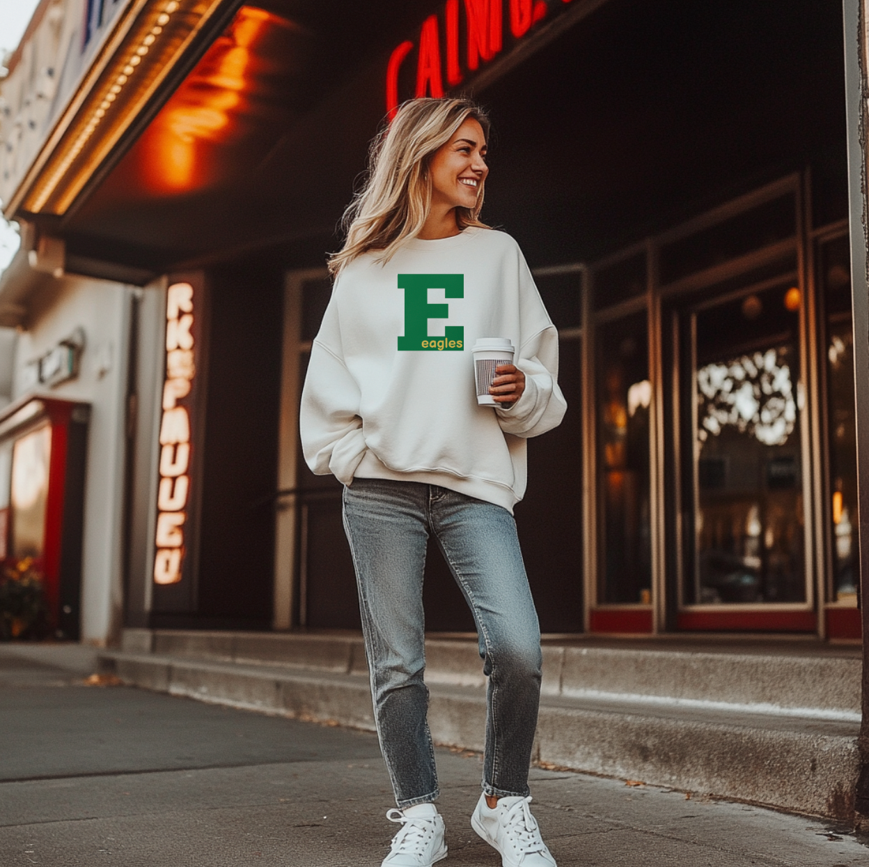 the GIANT E eversole crewneck sweatshirt