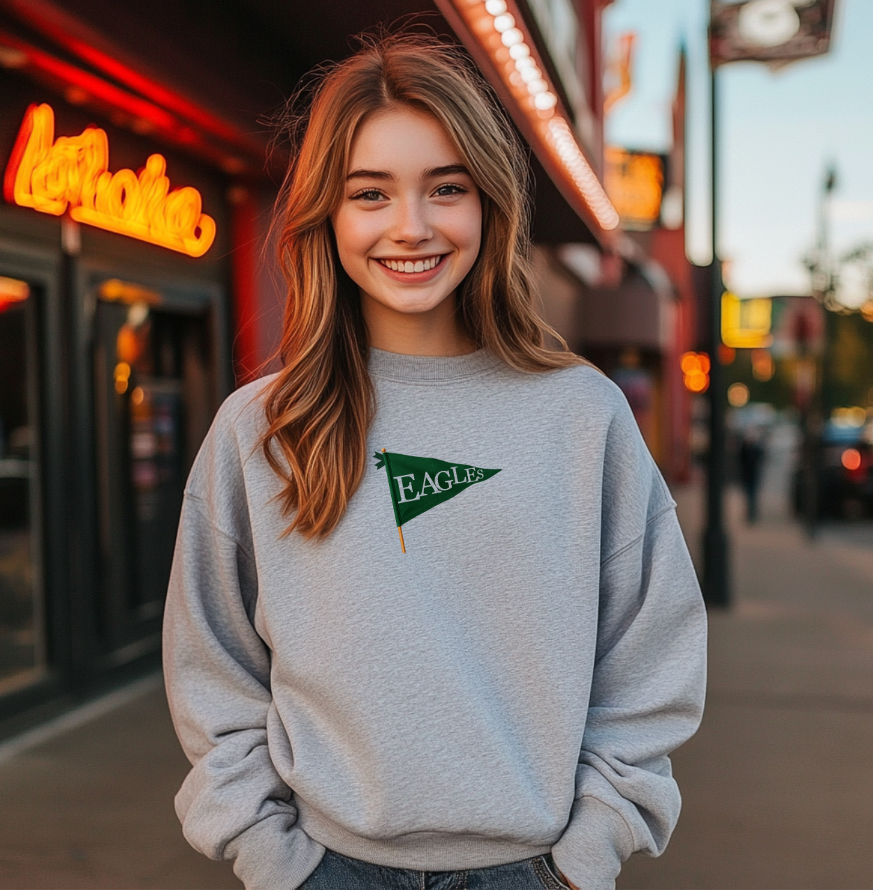 EAGLES PENNANT crewneck sweatshirt